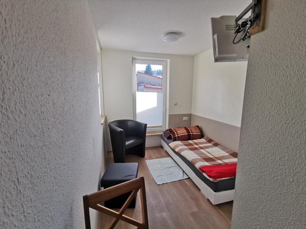 Ferienwohnung Und Pension Guertler Werdau Εξωτερικό φωτογραφία